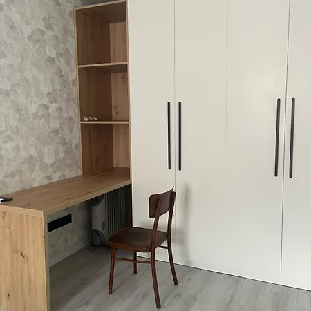 посуточно автономная в частном доме 3* Одеса